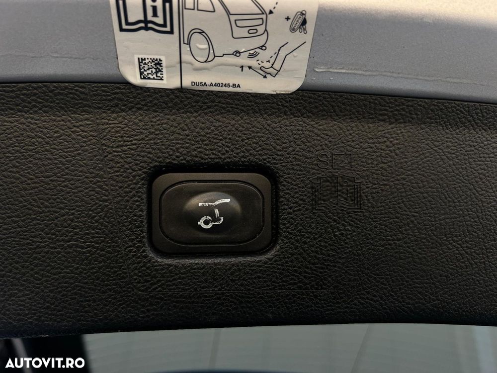 Ford Edge - 18