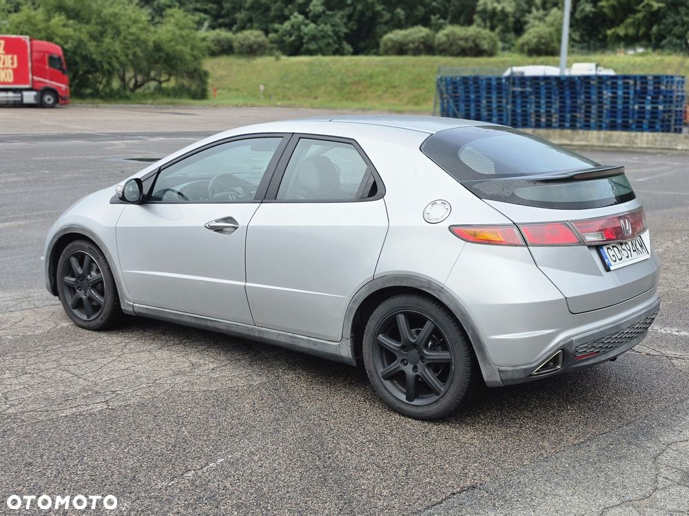 Honda Civic - 2