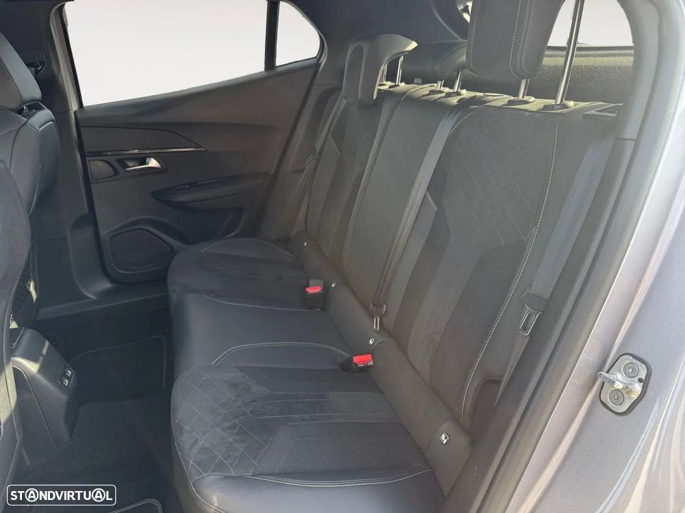 Peugeot 2008 1.5 BlueHDi GT - 14