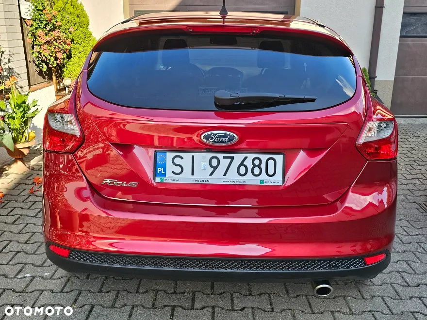 Ford Focus 1.6 EcoBoost Titanium - 12