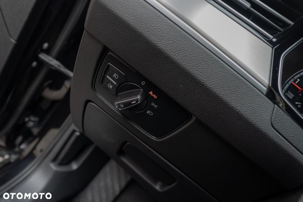 Volkswagen Passat 2.0 TDI Bi-Turbo BMT 4Mot Highline DSG - 27