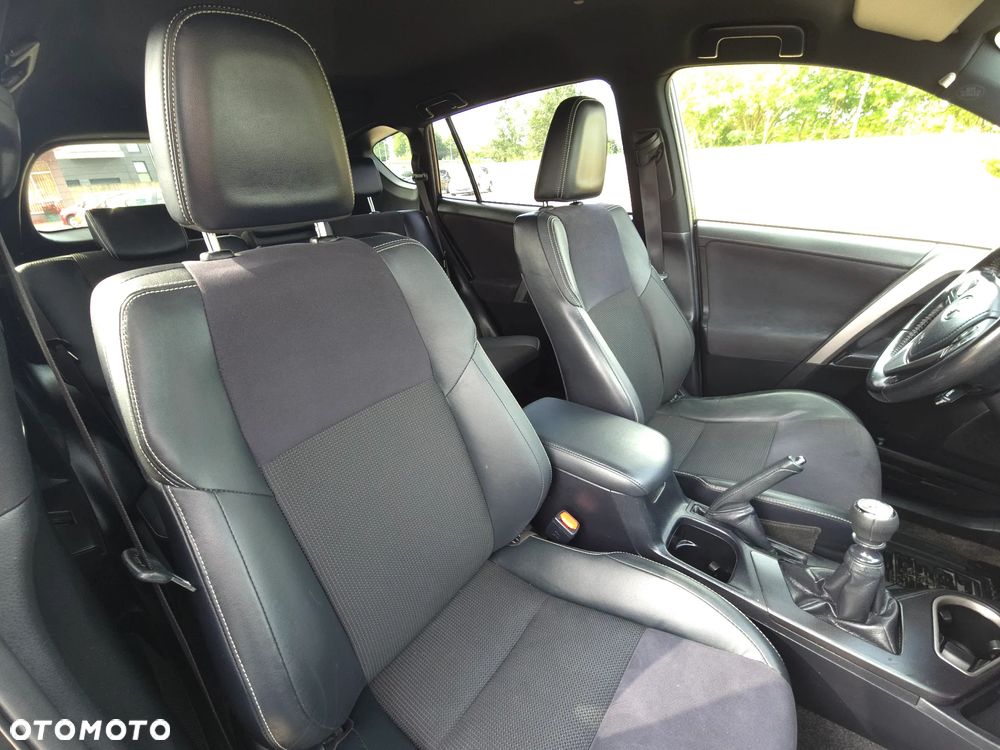 Toyota RAV4 2.0 Premium - 14
