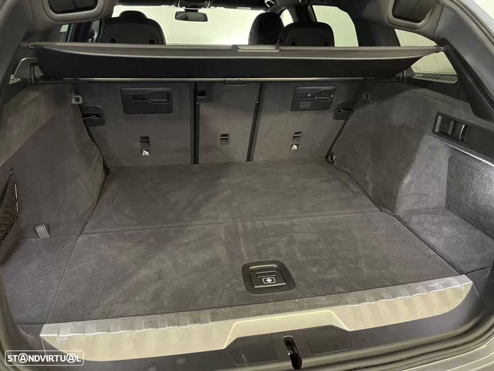 BMW 320 e Pack Desportivo M Auto - 43