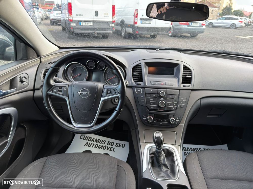 Opel Insignia Sports Tourer 2.0 CDTi Cosmo - 32