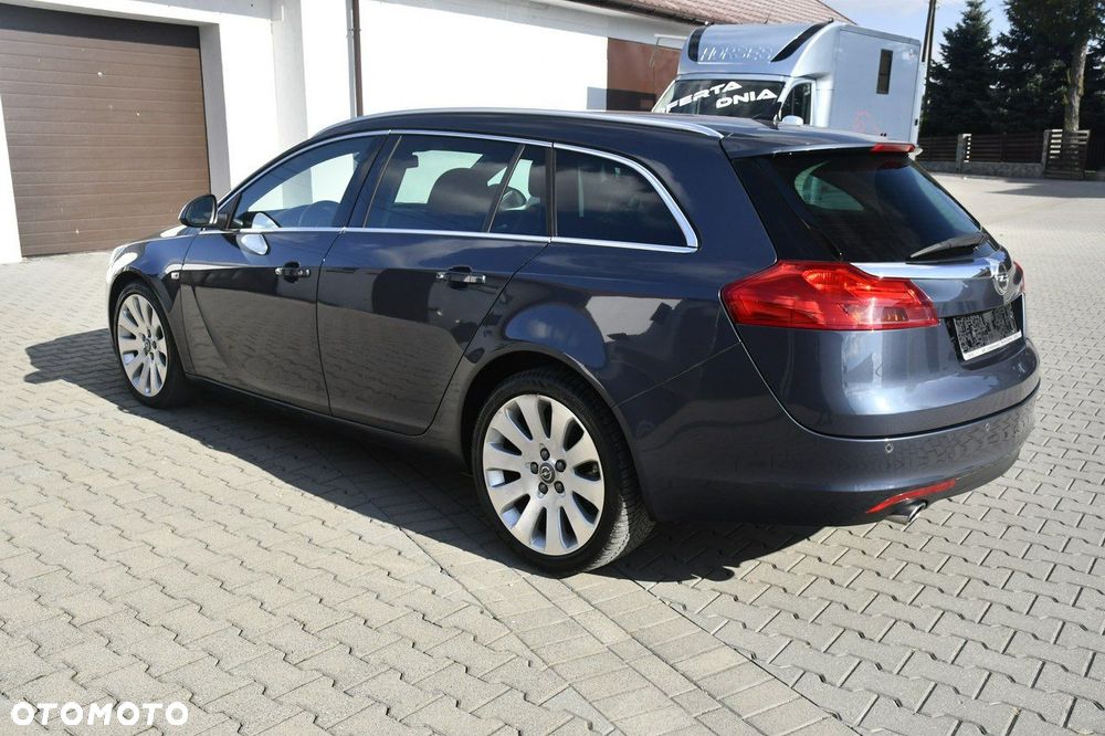 Opel Insignia - 11