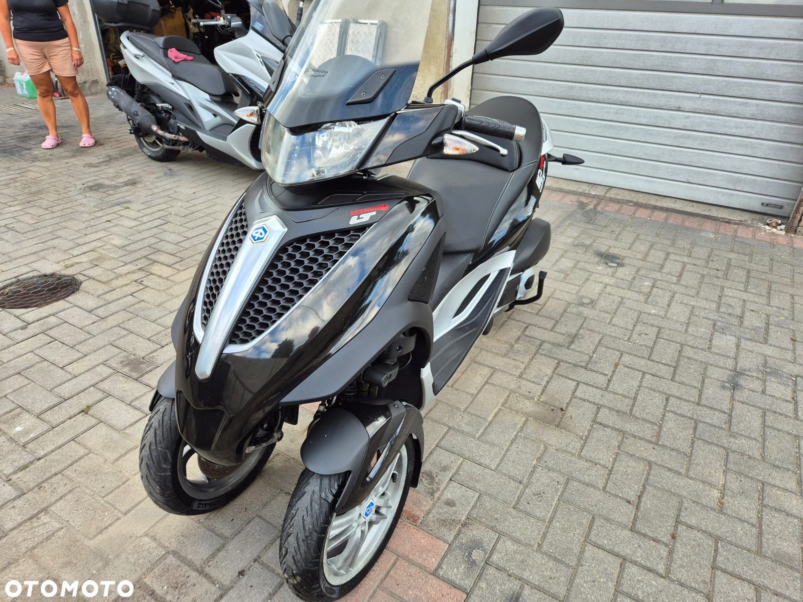 Piaggio MP-3 - 1