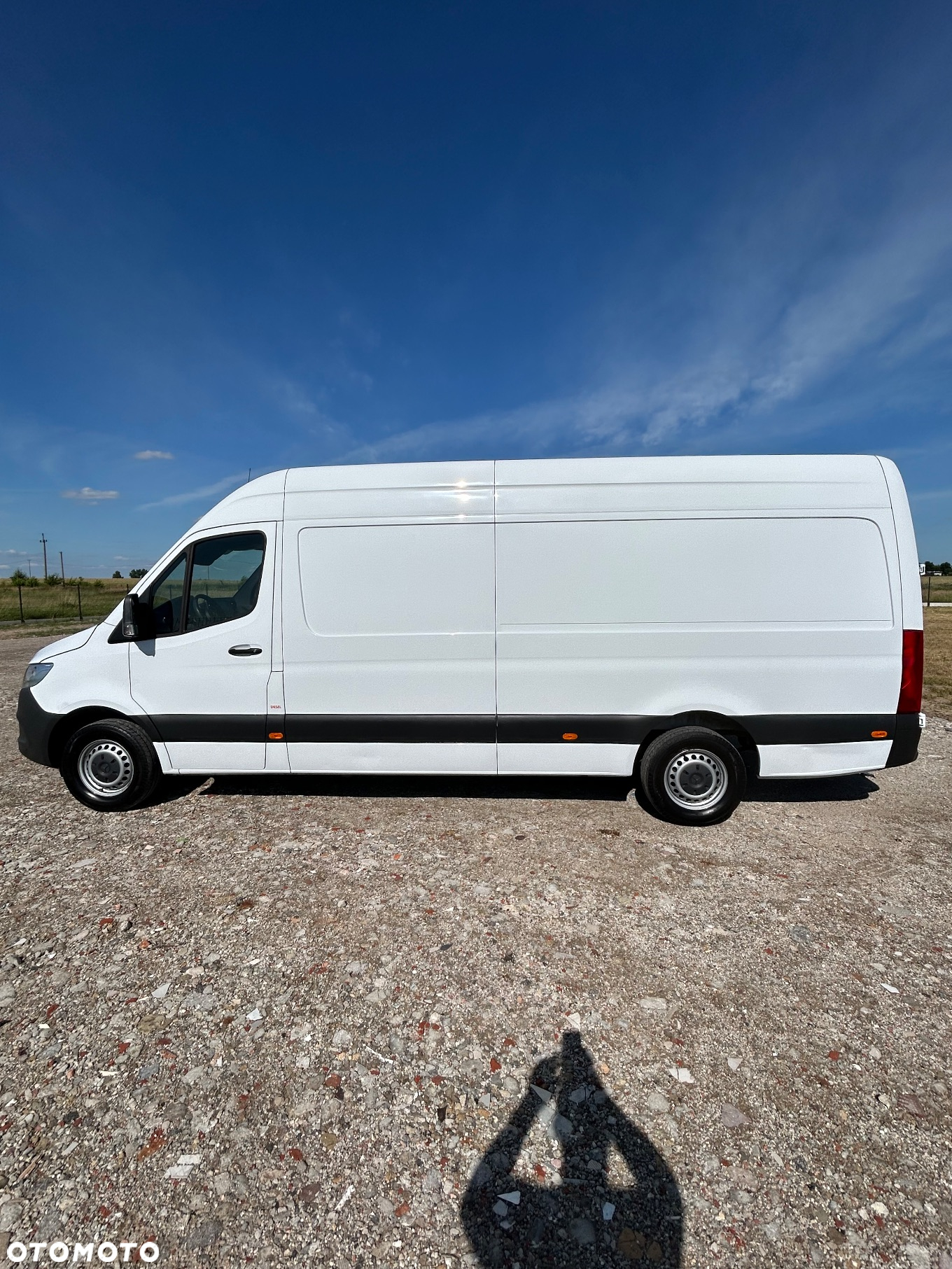 Mercedes-Benz Sprinter - 13