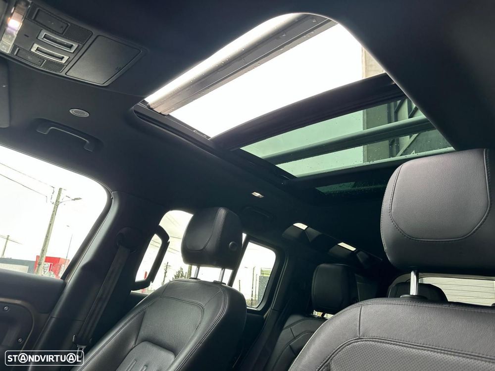 Land Rover Defender 2.0 P400e 110 AWD - 9