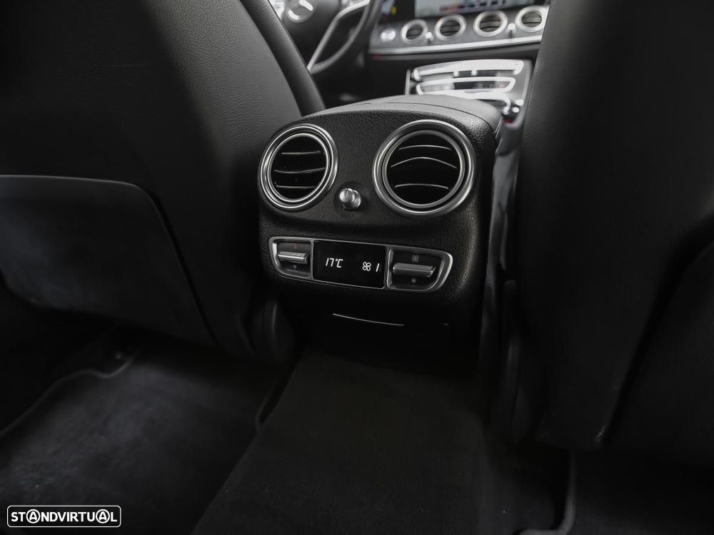 Mercedes-Benz E 300 de Exclusive Line - 12