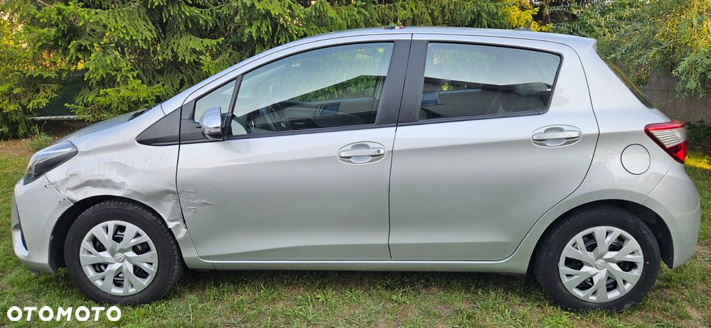 Toyota Yaris 1.5 Active - 5