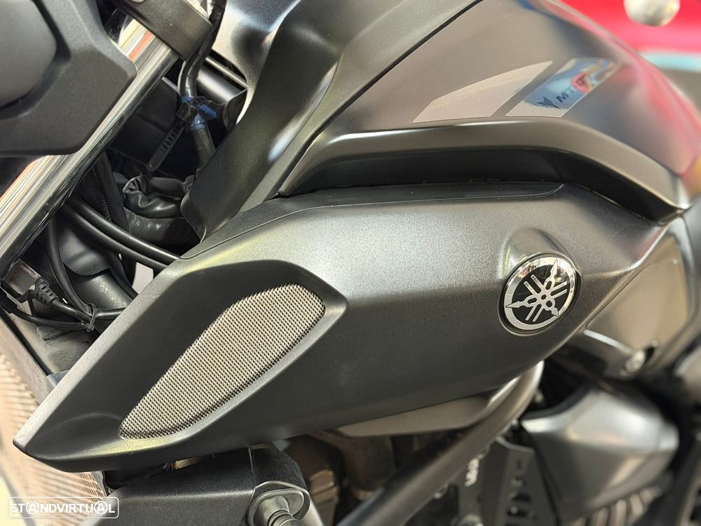 Yamaha MT-07 35kW - 13