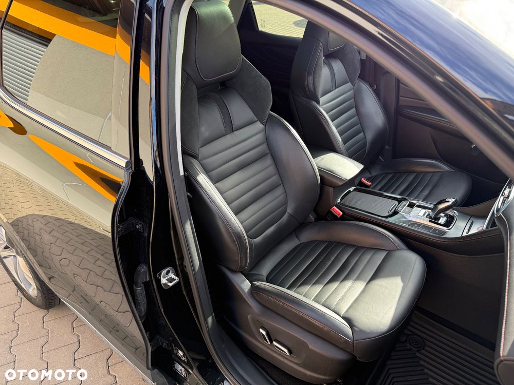 MG EHS 1.5T-GDI PHEV Luxury - 27