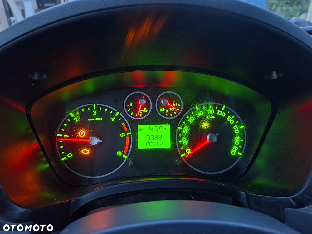 Ford Transit connect - 14