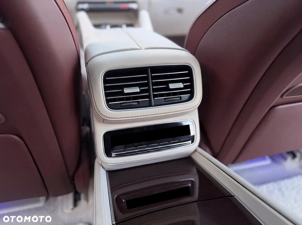 Mercedes-Benz GLS Maybach 600 4-Matic - 19