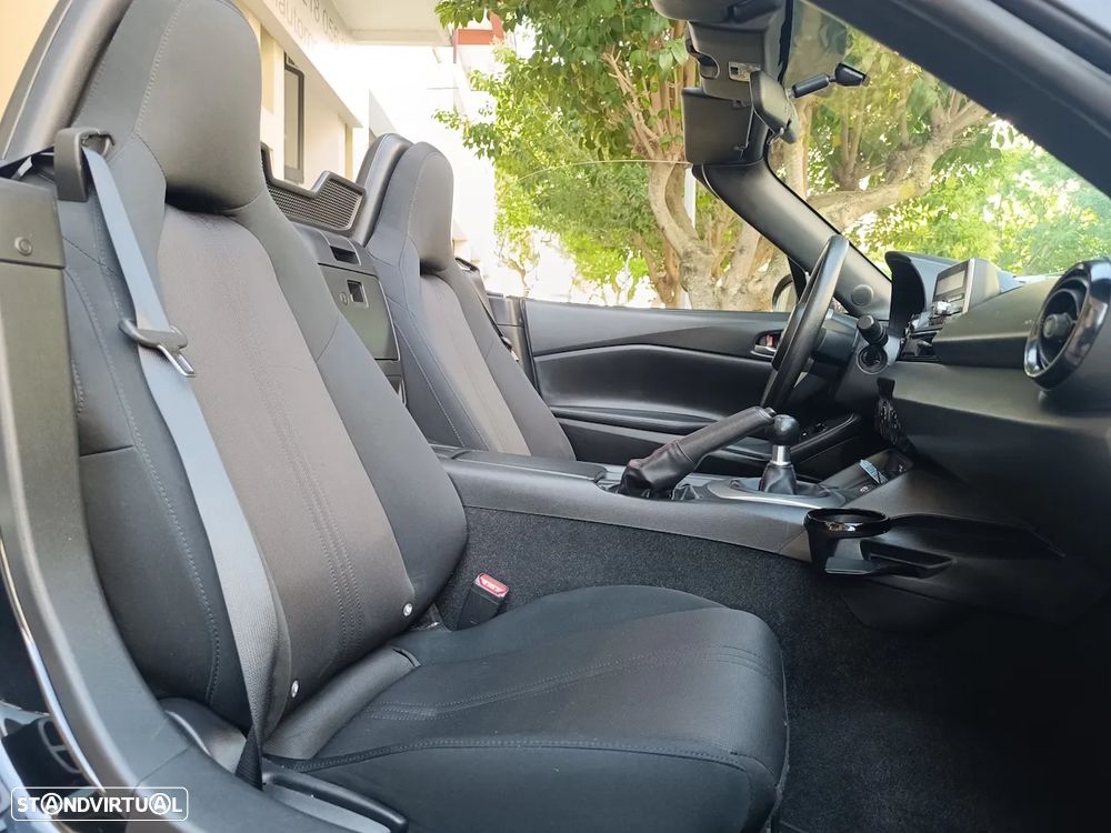 Mazda MX-5 SKYACTIV-G 131 Exclusive-Line - 15