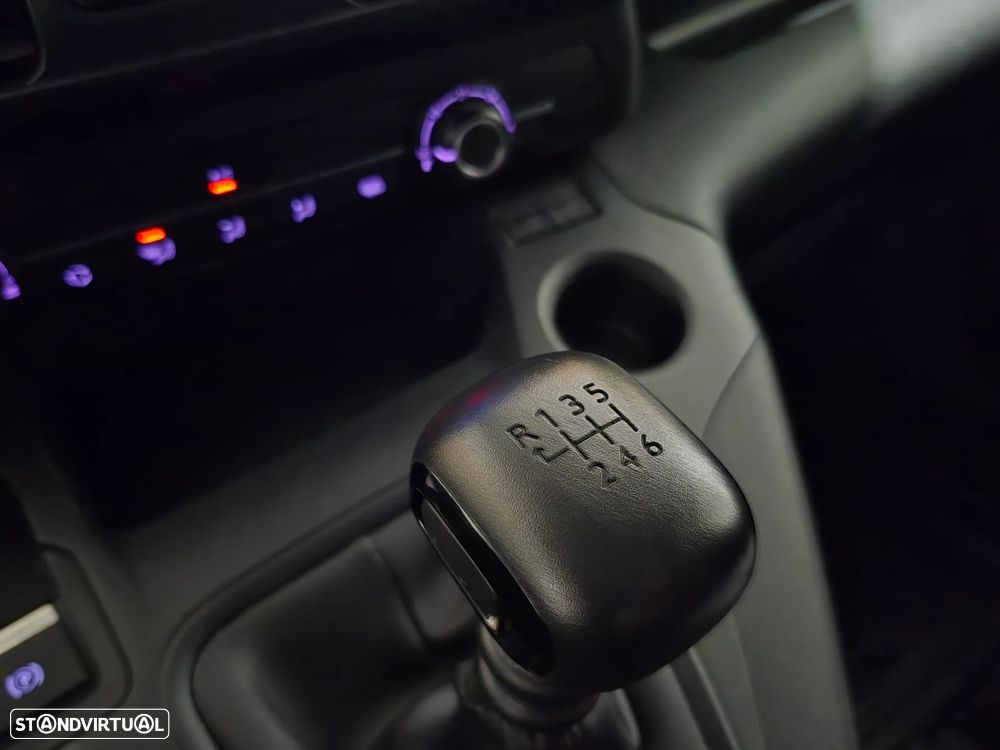 Toyota Proace City LONGA - 2021 | GARANTIA | 3 LUG - NACIONAL - 13