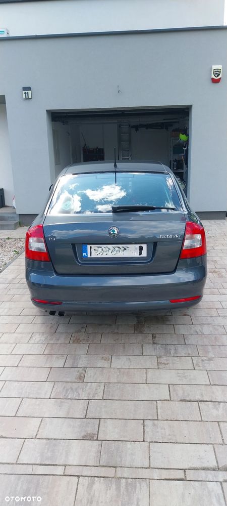 Skoda Octavia 1.4 TSI Ambiente - 11