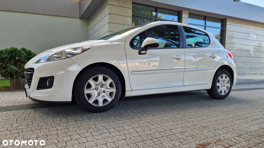 Peugeot 207 - 4