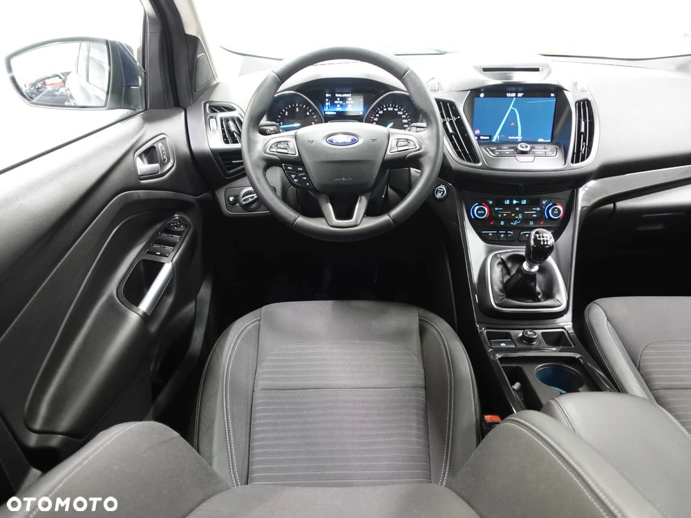 Ford Kuga - 30