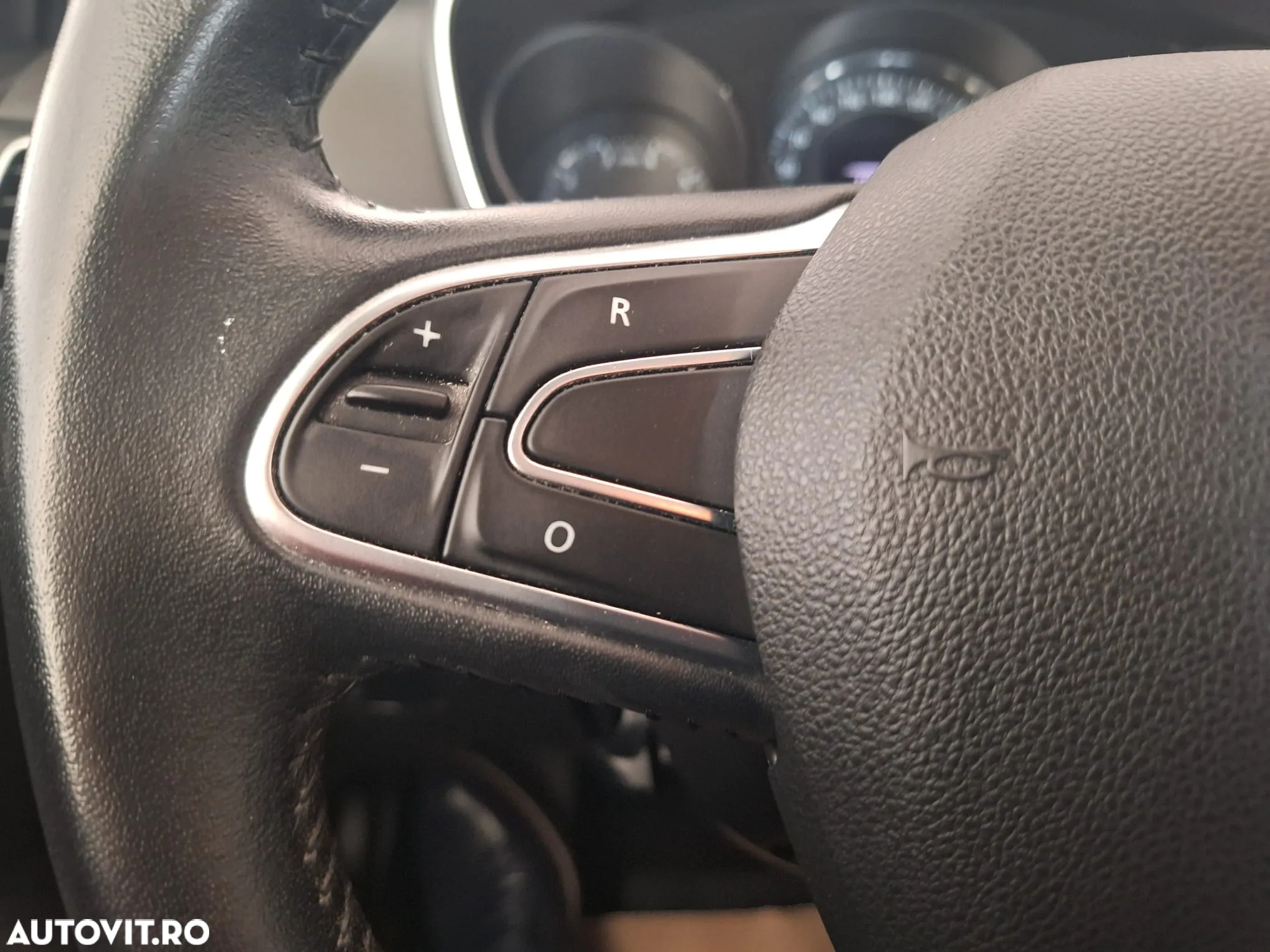 Renault Megane TCe EDC Zen - 13