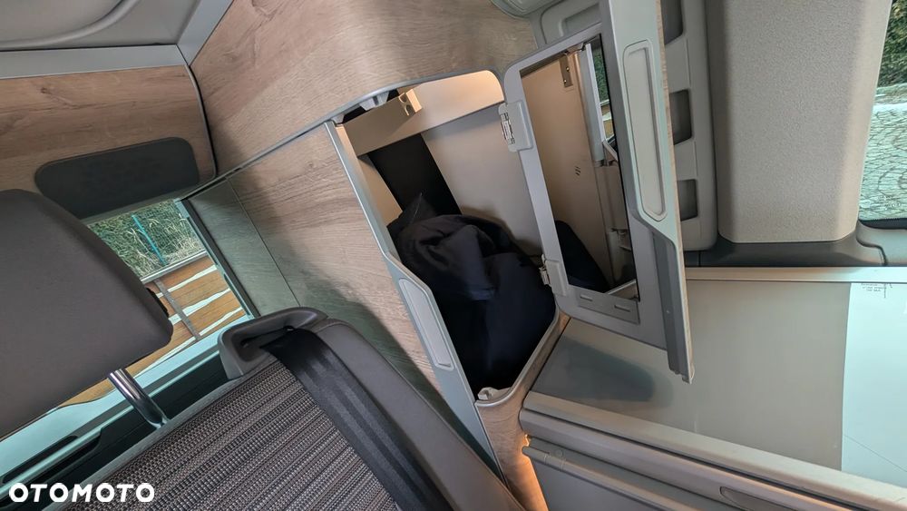 Volkswagen California - 19