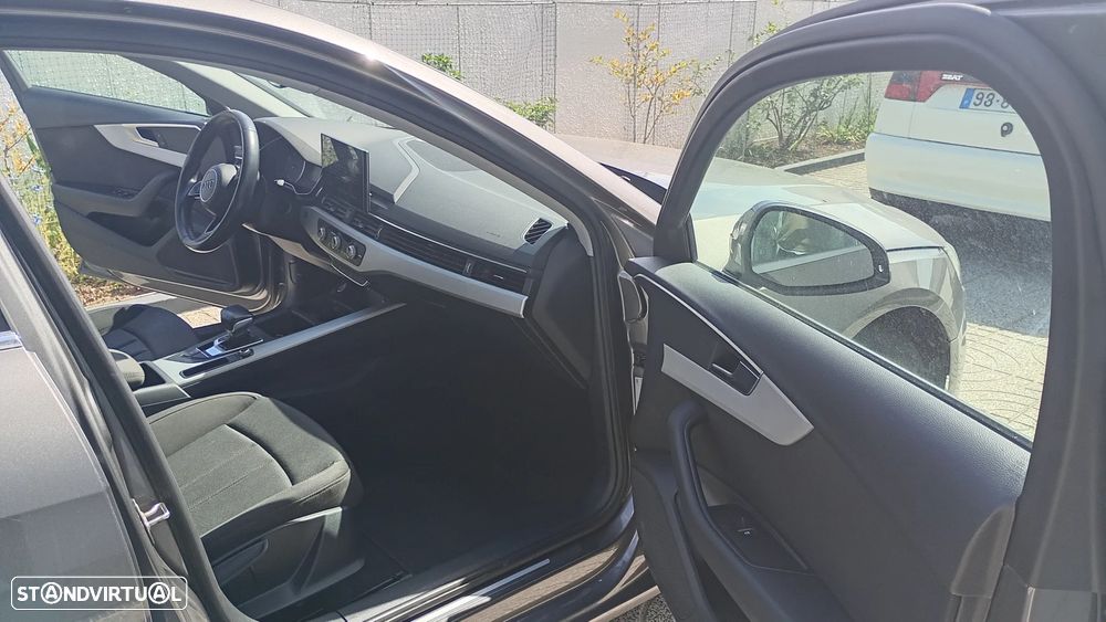 Audi A4 35 TDI S tronic - 4