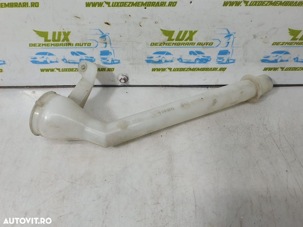 Gat de umplere vas lichid parbriz e9001011 Nissan Qashqai 1 J10  [din 2007 pana  2010] - 1