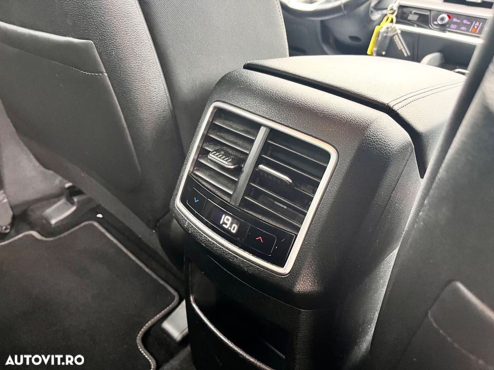 Kia Sportage 1.6 T-GDI AWD Plug-in Hybrid Paket Spirit - 16