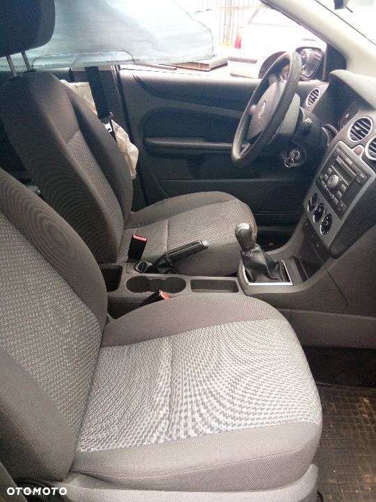 *FORD FOCUS MK2* Samochód na części - 14