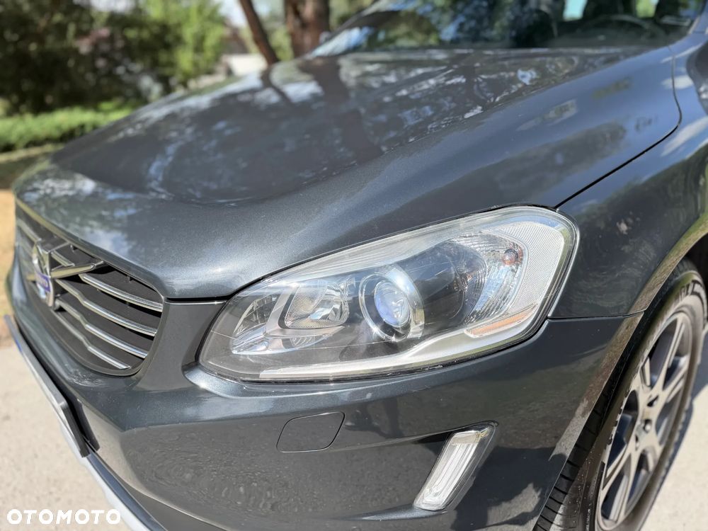 Volvo XC 60 D4 AWD Summum - 36