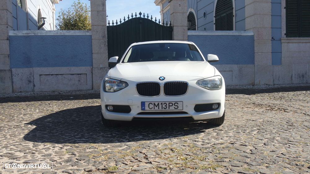 BMW 116 i Aut. Sport Line - 8