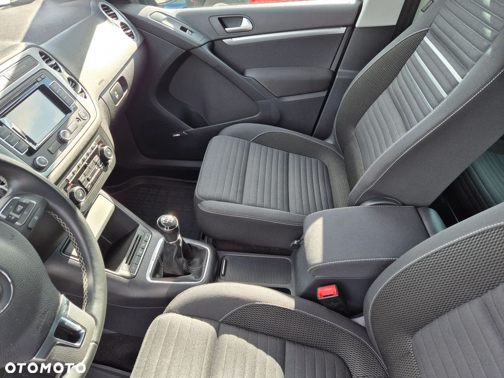 Volkswagen Tiguan 2.0 TDI 4Mot R-Style - 18