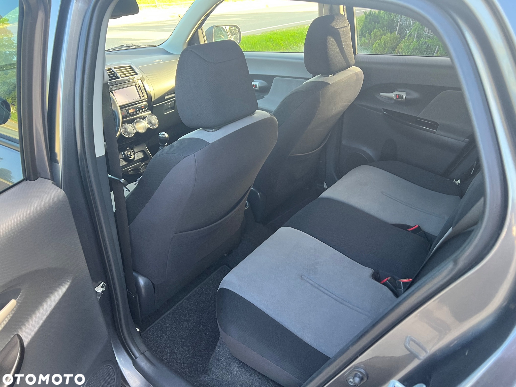Toyota Urban Cruiser 1.4 D-4D Sol 4x4 - 20