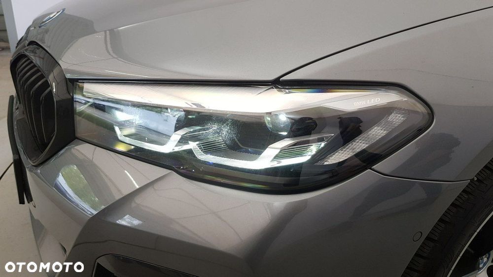 BMW Seria 5 - 10