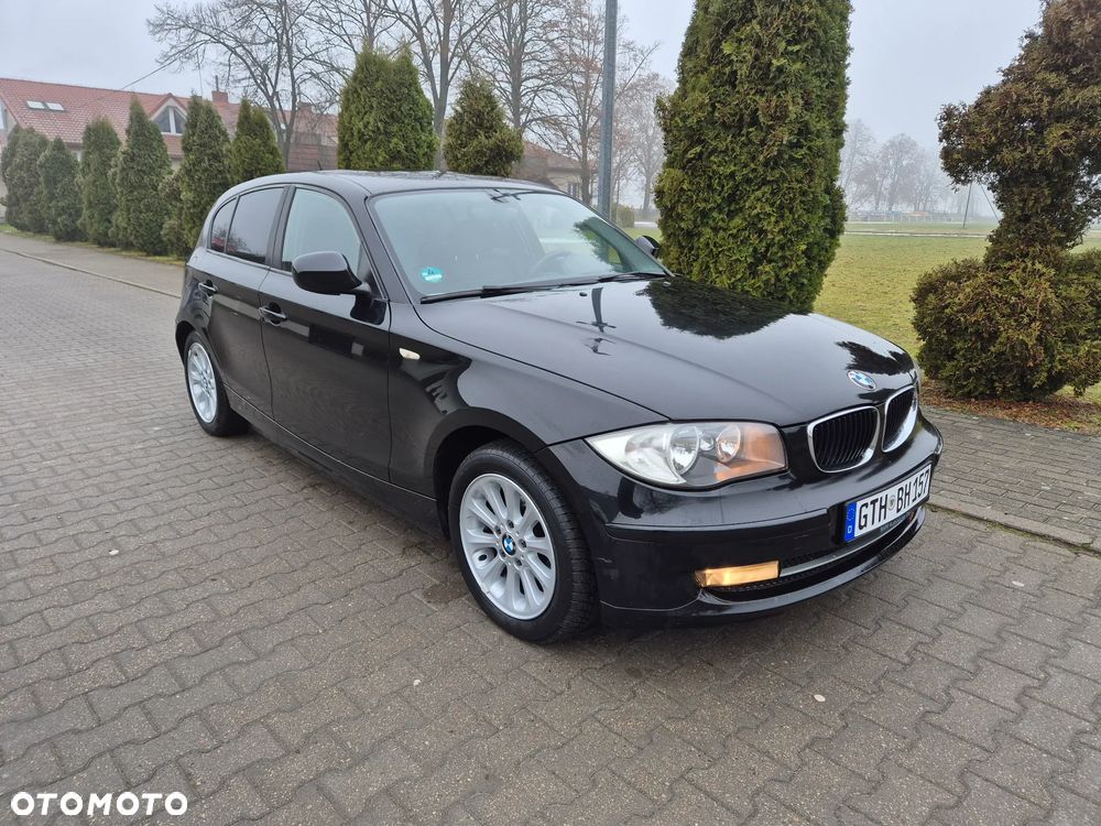 BMW Seria 1 116d Sport Line - 1