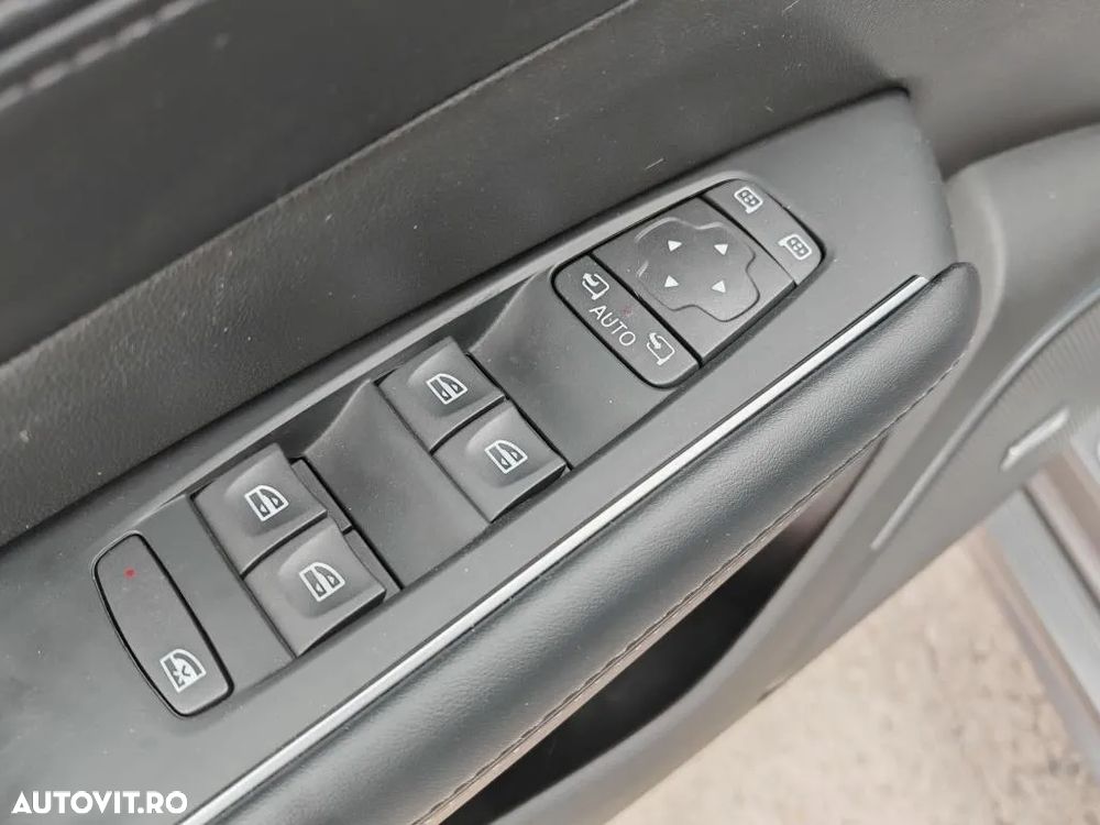 Renault Talisman ENERGY dCi 160 EDC INITIALE PARIS - 26