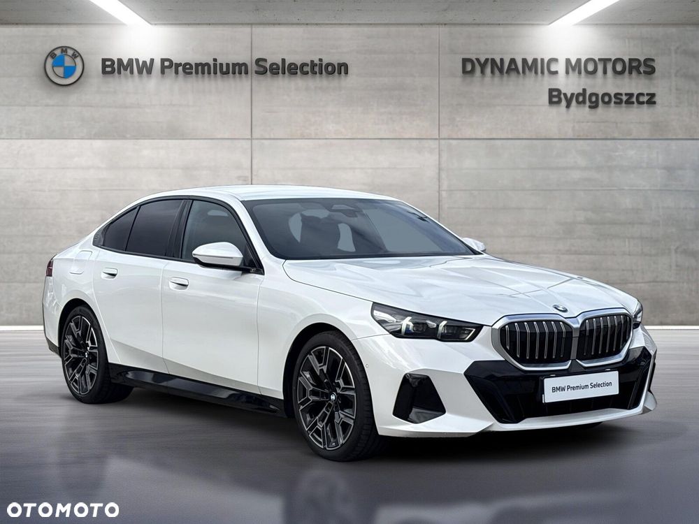 BMW Seria 5 520d xDrive mHEV M Sport - 8