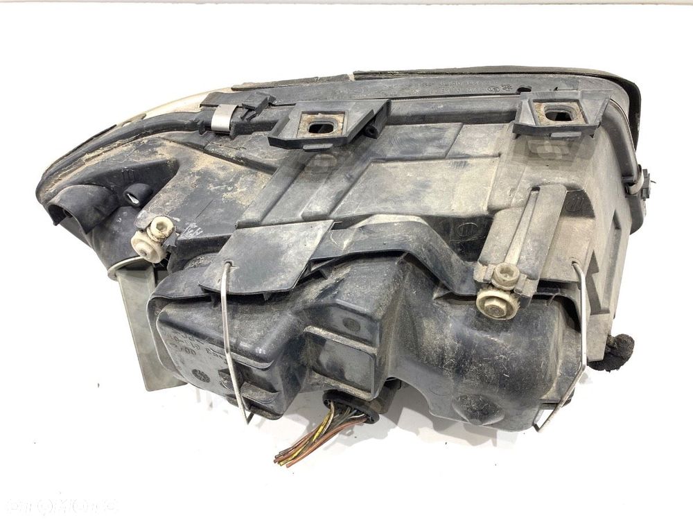 REFLEKTOR LEWY PRZÓD  AUDI A6 C5 Avant (4B5) 1997 - 2005 1.9 TDI 96 kW [130 KM] olej napędowy 2001 - 3