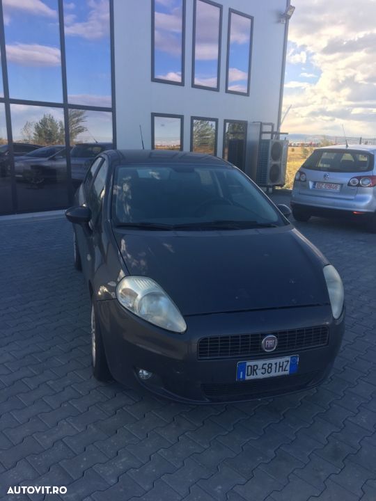 Dezmembram Fiat Punto 12 benzina an fabricație 2008 - 1