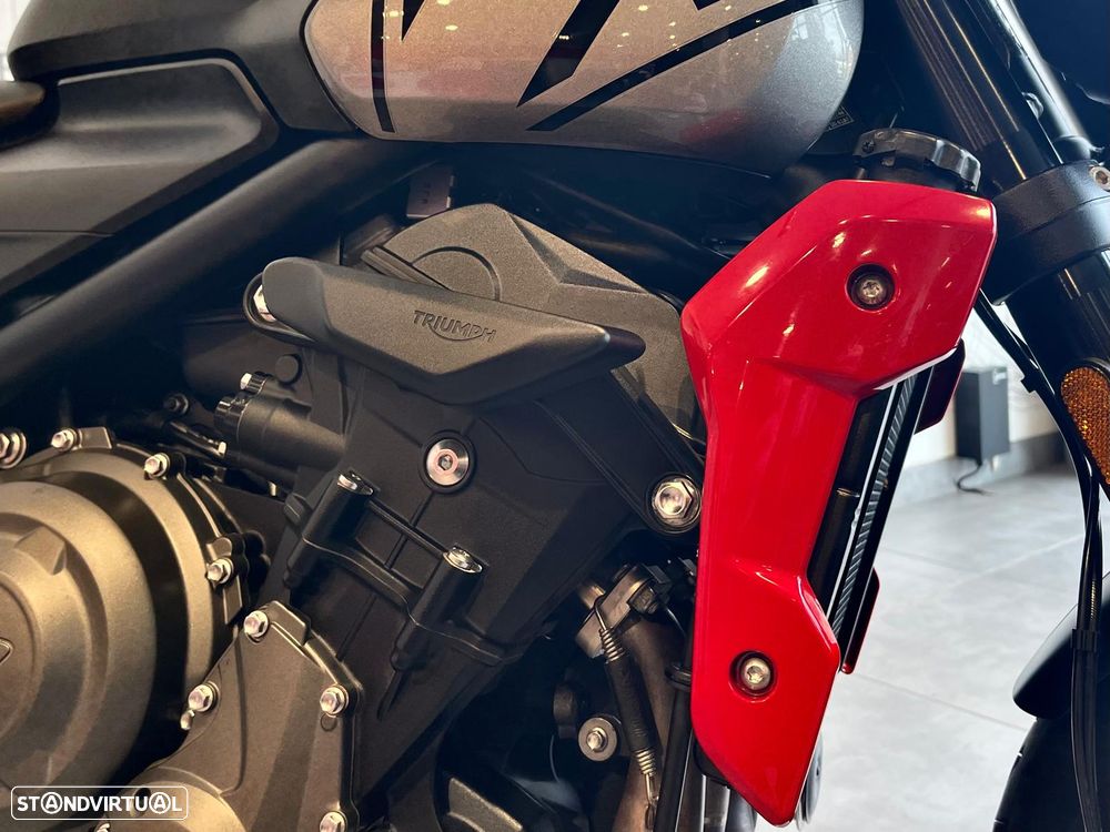 Triumph Trident 660 - 3