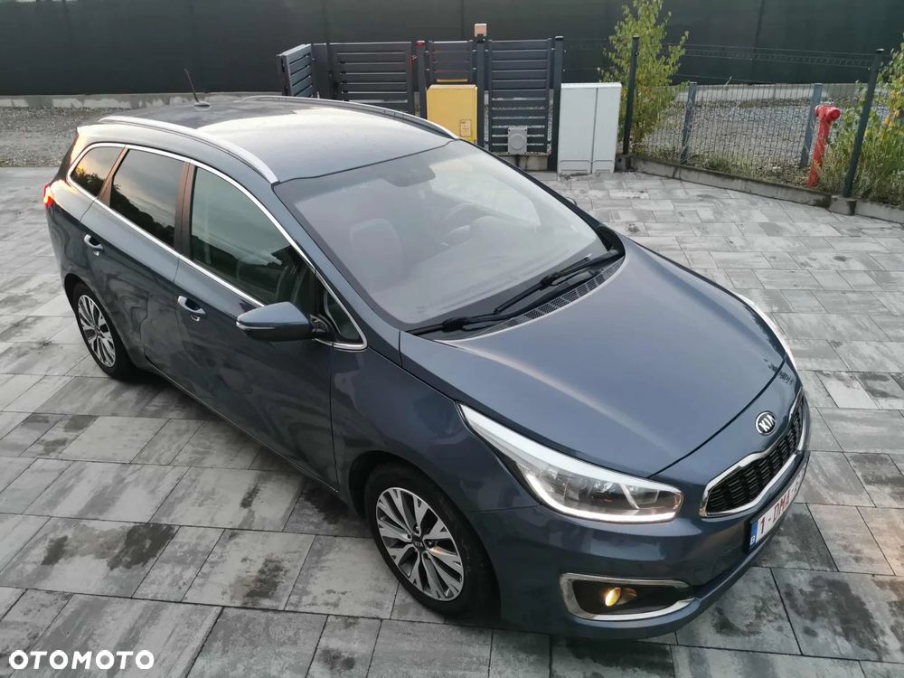 Kia Ceed - 6