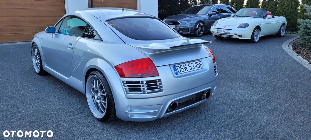 Audi TT Coupé 1.8 T - 2