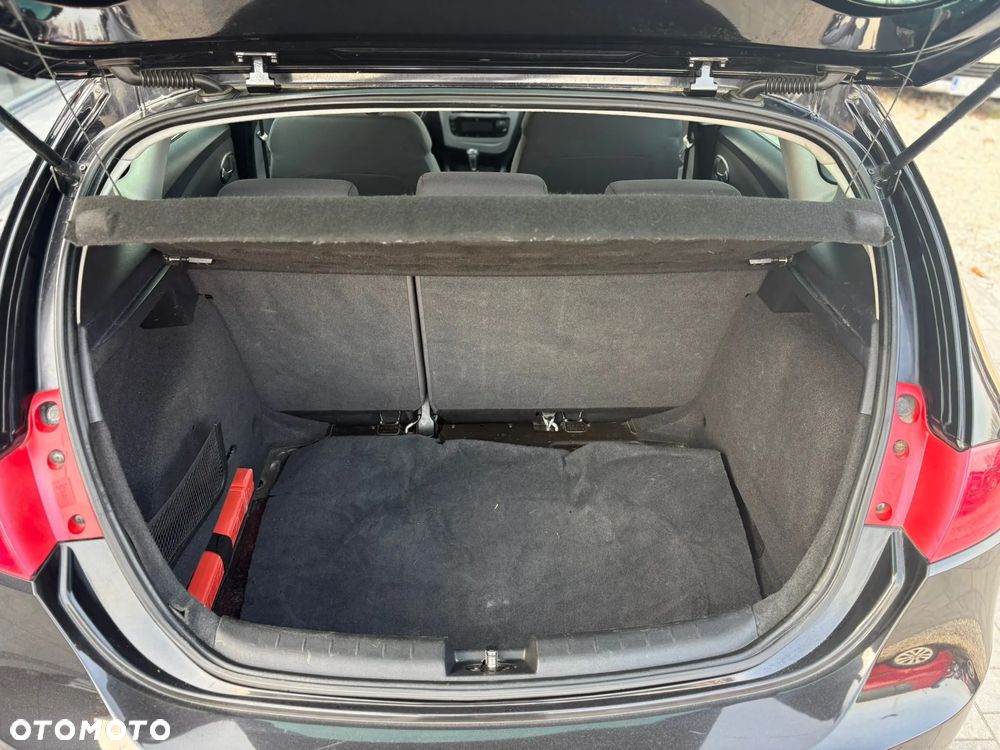 Seat Leon 1.6 TDI DPF Reference - 10