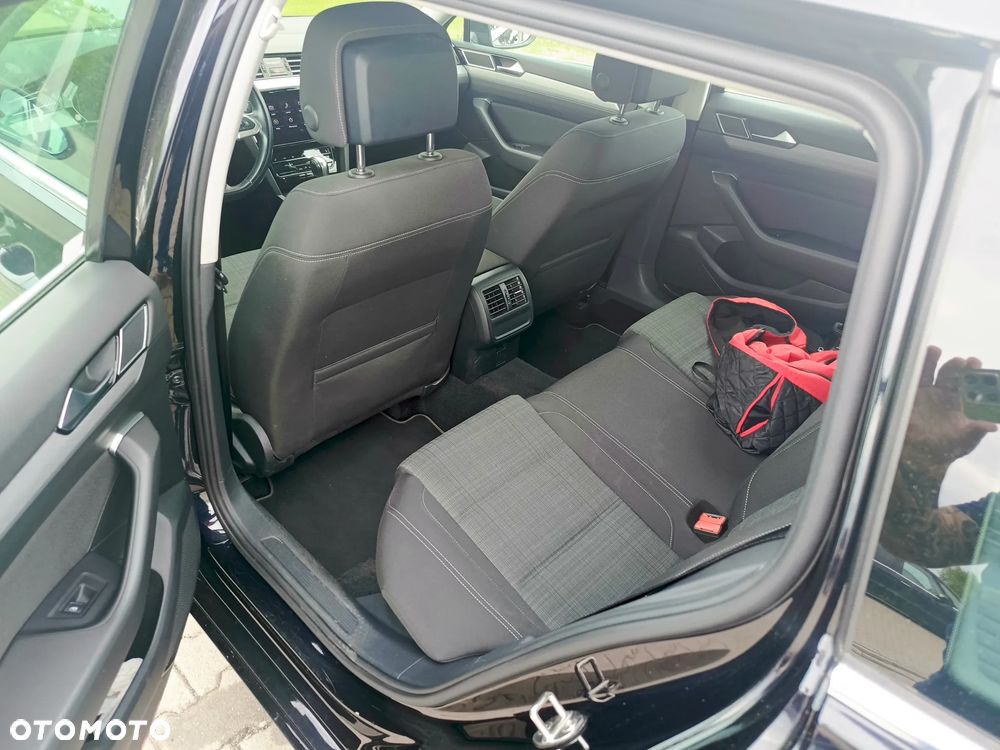 Volkswagen Passat 2.0 TDI EVO Business DSG - 14
