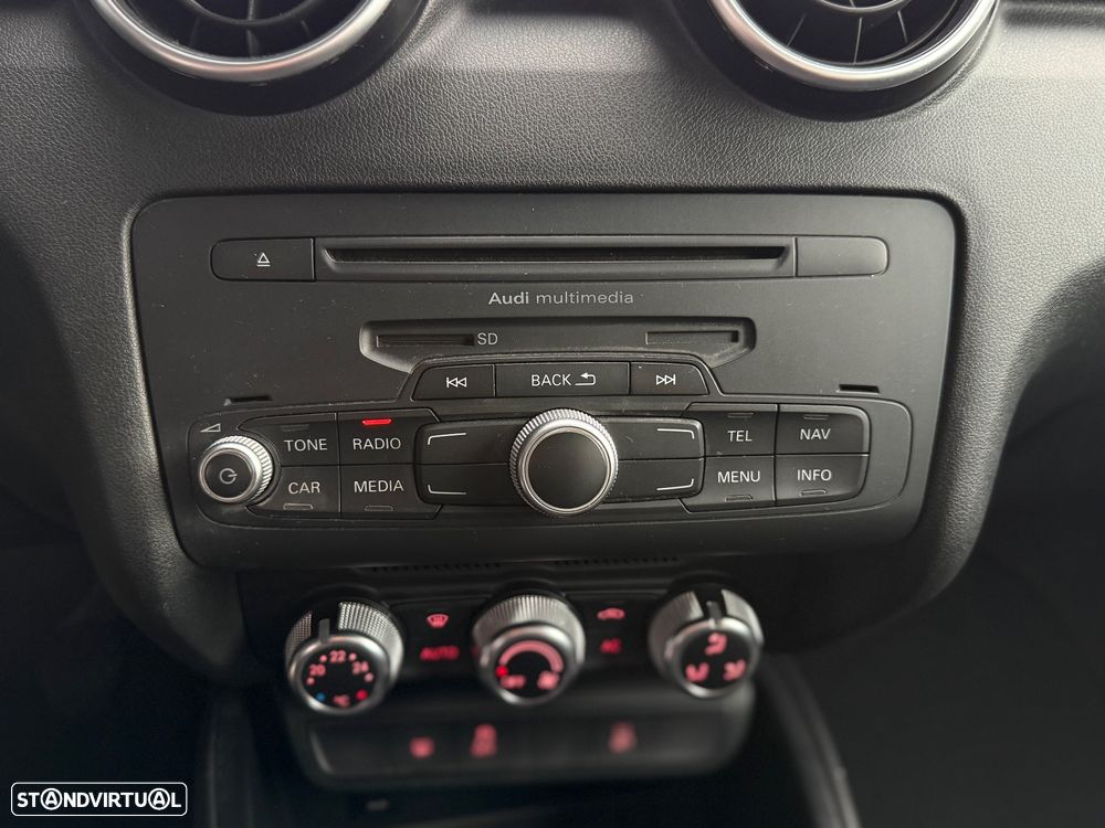 Audi A1 1.6 TDI S line Sport Pack - 16