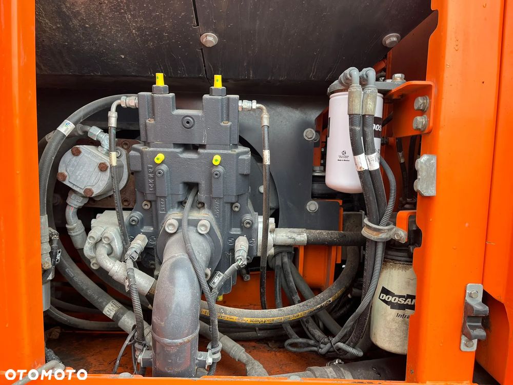 Doosan DX140W-3 - 16