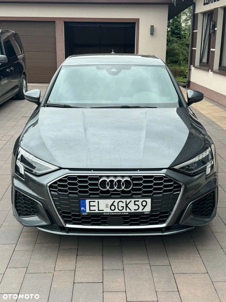 Audi A3 Sportback - 1