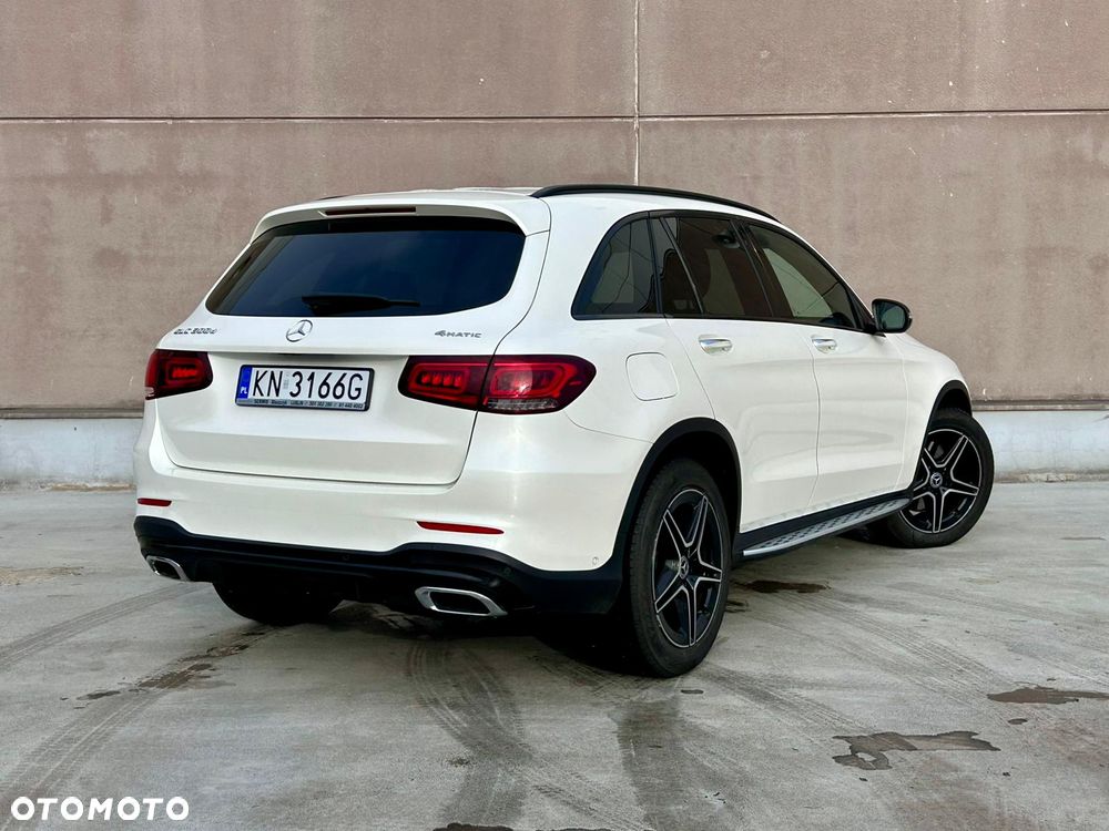 Mercedes-Benz GLC - 3