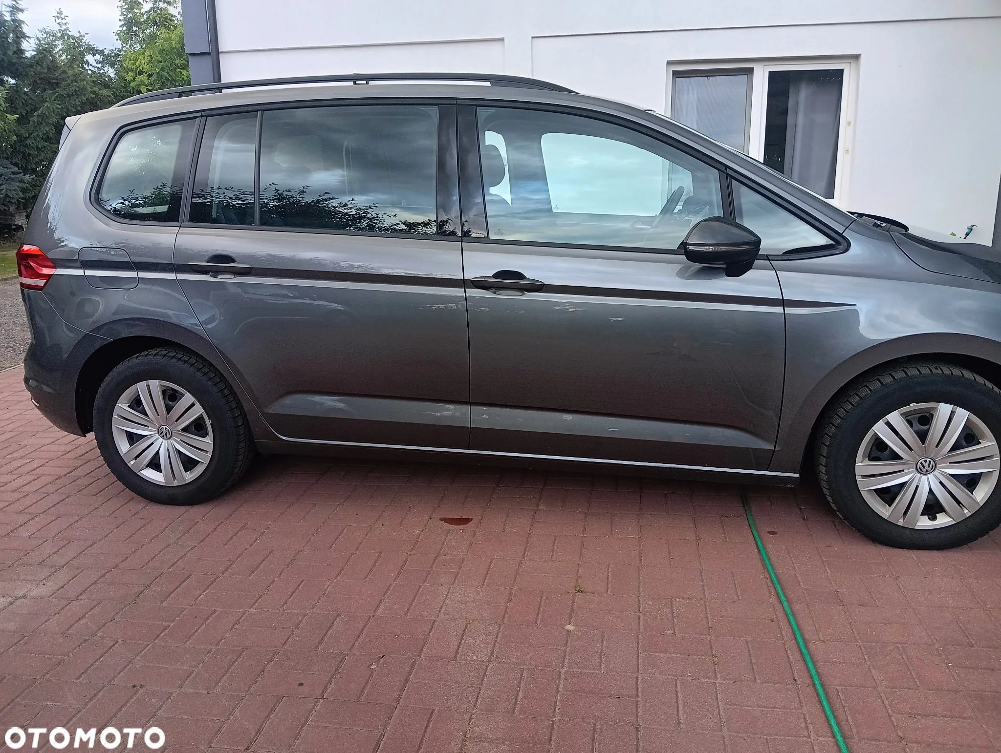 Volkswagen Touran 1.6 TDI SCR DSG Join - 21