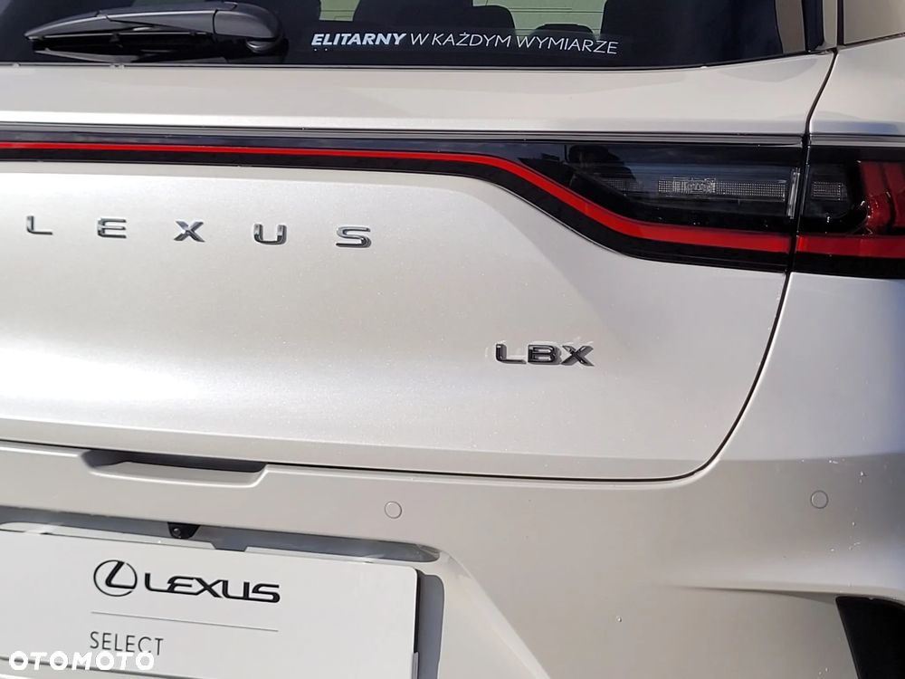 Lexus LBX 1.5 Hybrid Emotion - 25